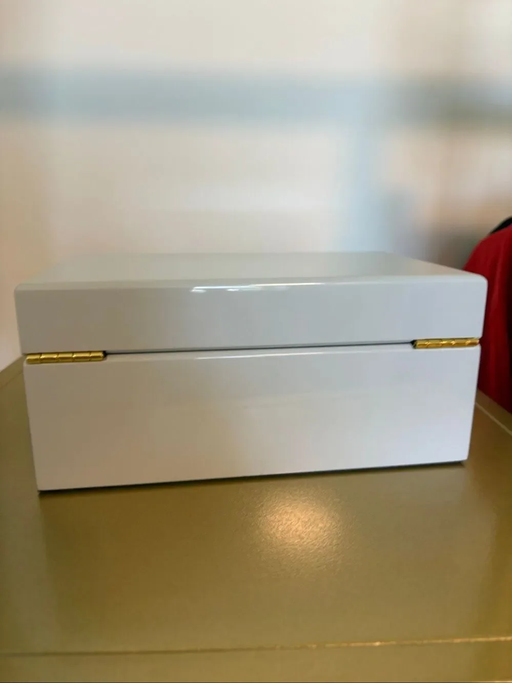 Kendra Scott Medium Jewelry Box - Dark Gray: Wood Storage for Accessories